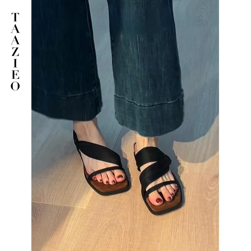 TAAZIEO真皮~轻奢法式复古坡跟两穿露趾凉鞋女新款一字带方头露趾