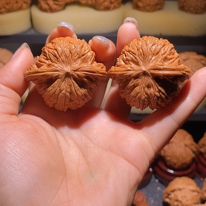 文玩核桃把件44全品蝴蝶磨