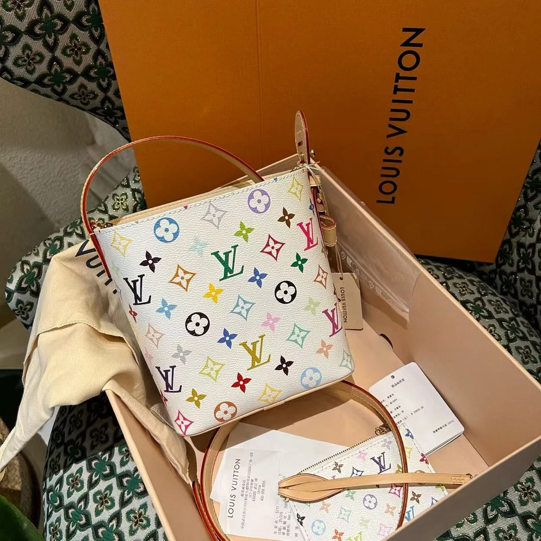未使用 LouisVuitton/路易威登 白三彩allinbb水桶包