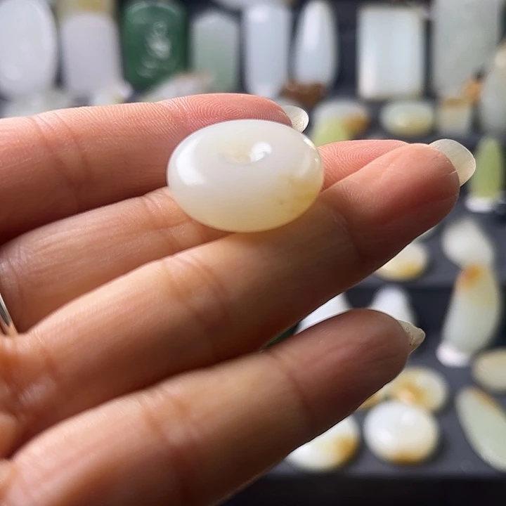 柔***锦和田玉（糖玉）未镶嵌包链