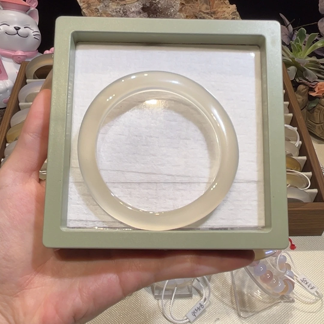 啦***啦玛瑙/玉髓未镶嵌手镯