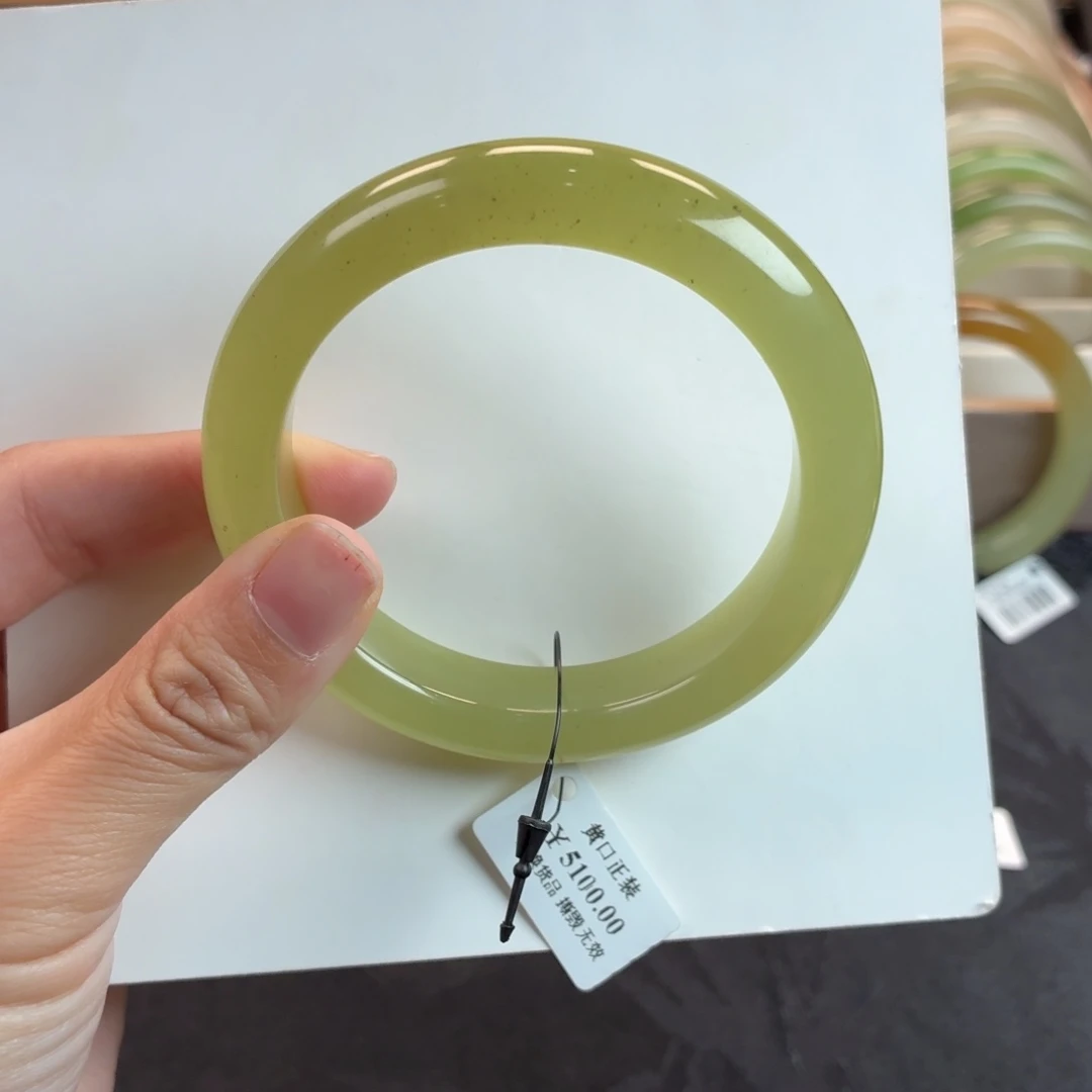 和田玉未镶嵌手镯-推荐！黄口起光泥鳅背4