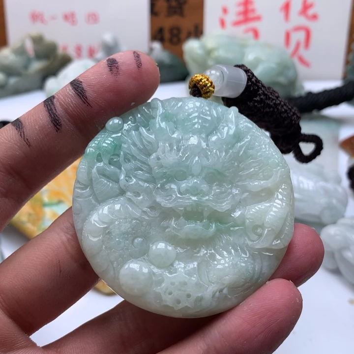 翡翠未镶嵌颈饰保真天然a货翡翠
