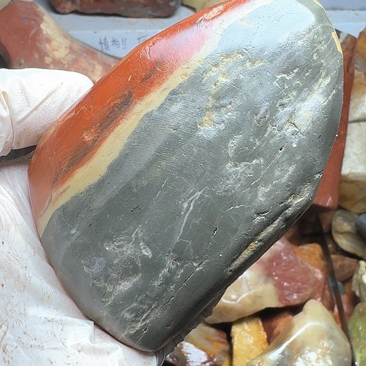 双***奶寿山石寿山石的颜色