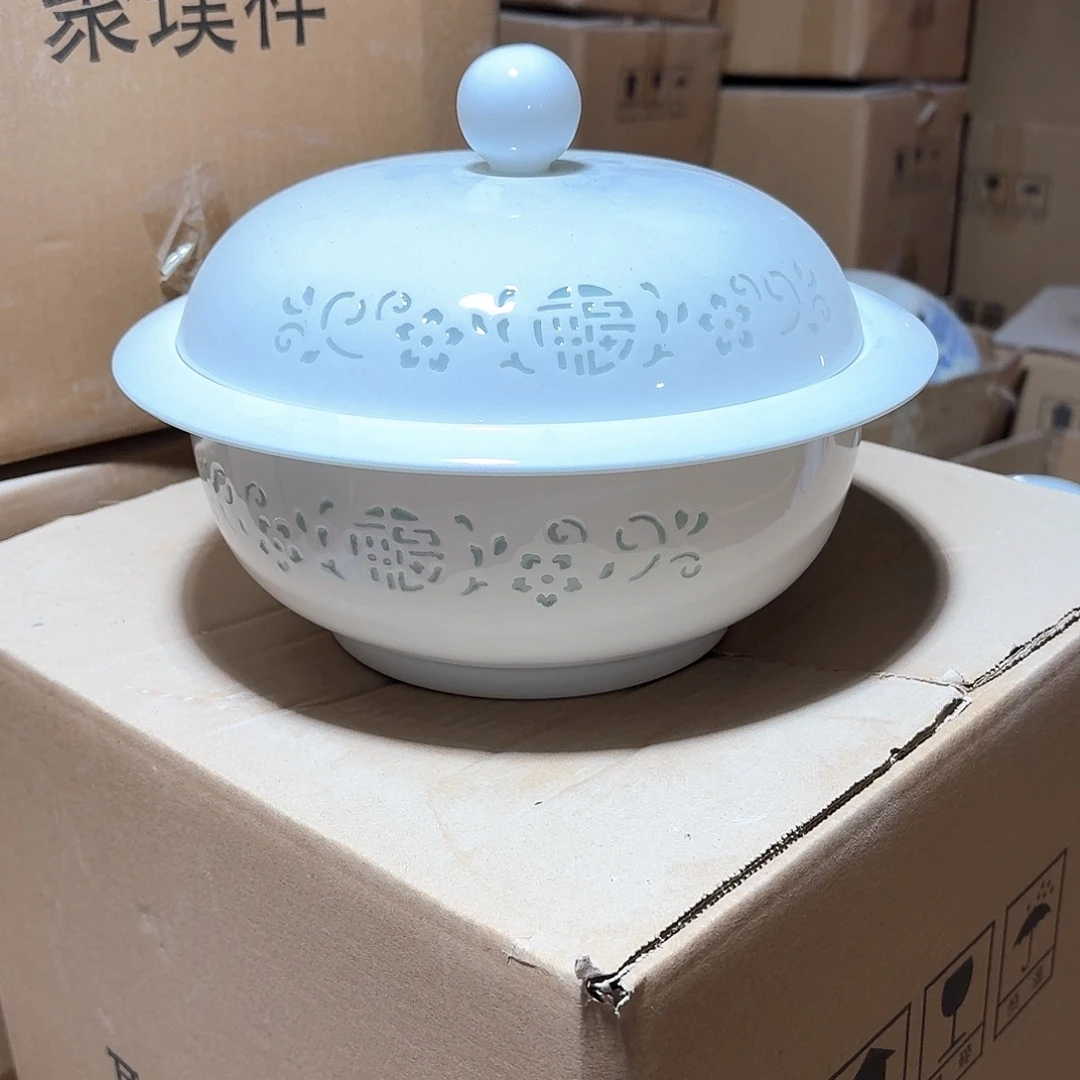 景德镇陶瓷好的品锅一个