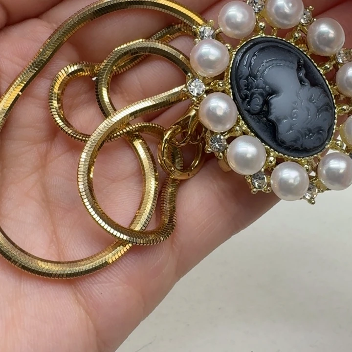 淡水珍珠未镶嵌颈饰