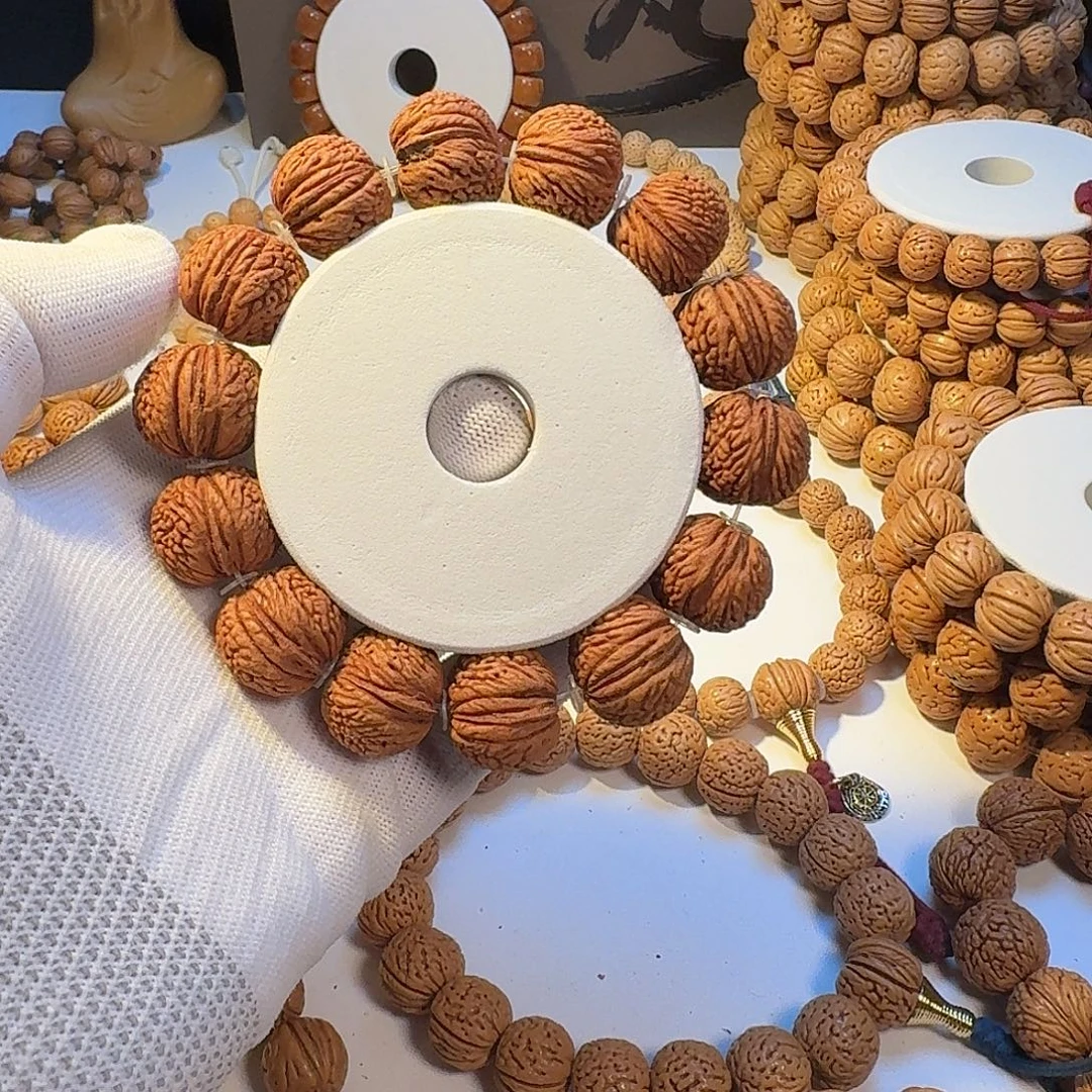 桃核吊坠龙鳞苹果