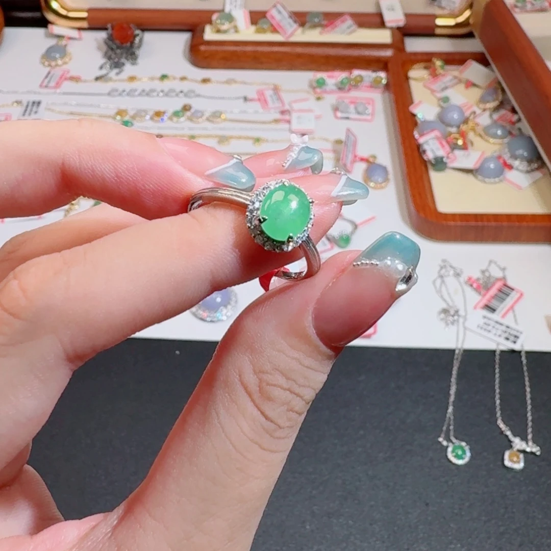 翡翠戒指银S925镶嵌翡翠