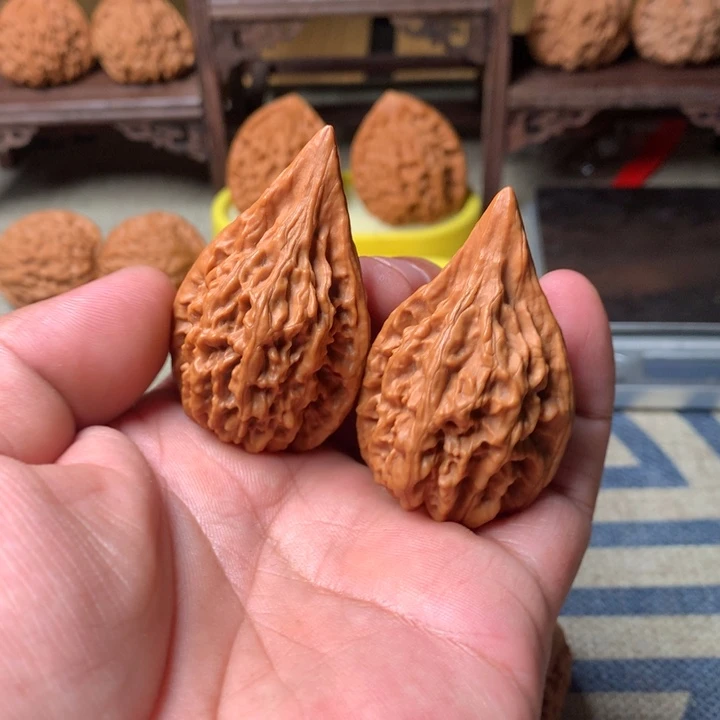 小***°文玩核桃把件红缨枪好看