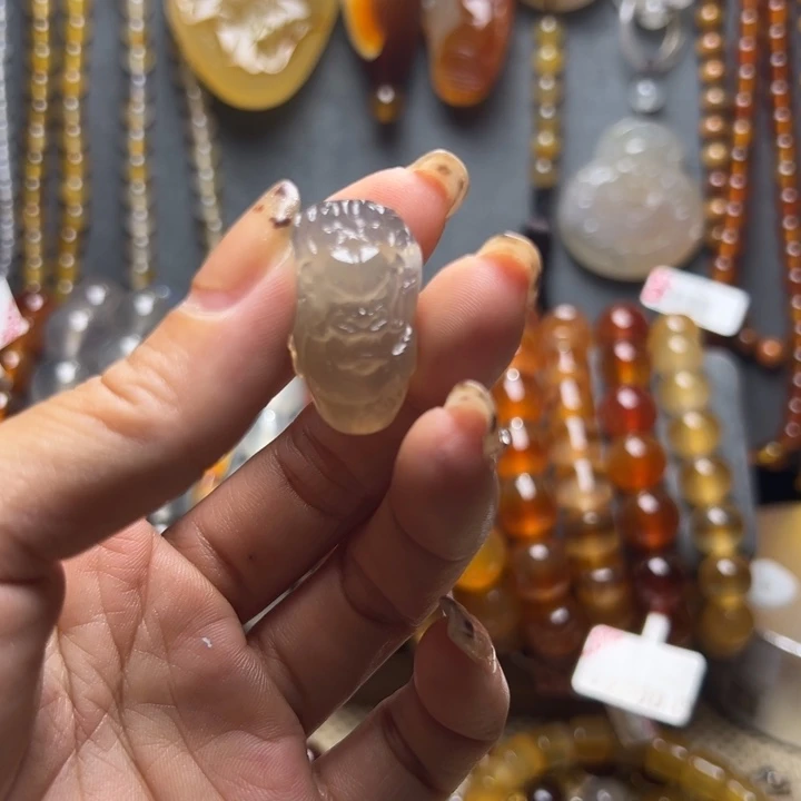 麻***.玛瑙/玉髓颈饰未镶嵌25