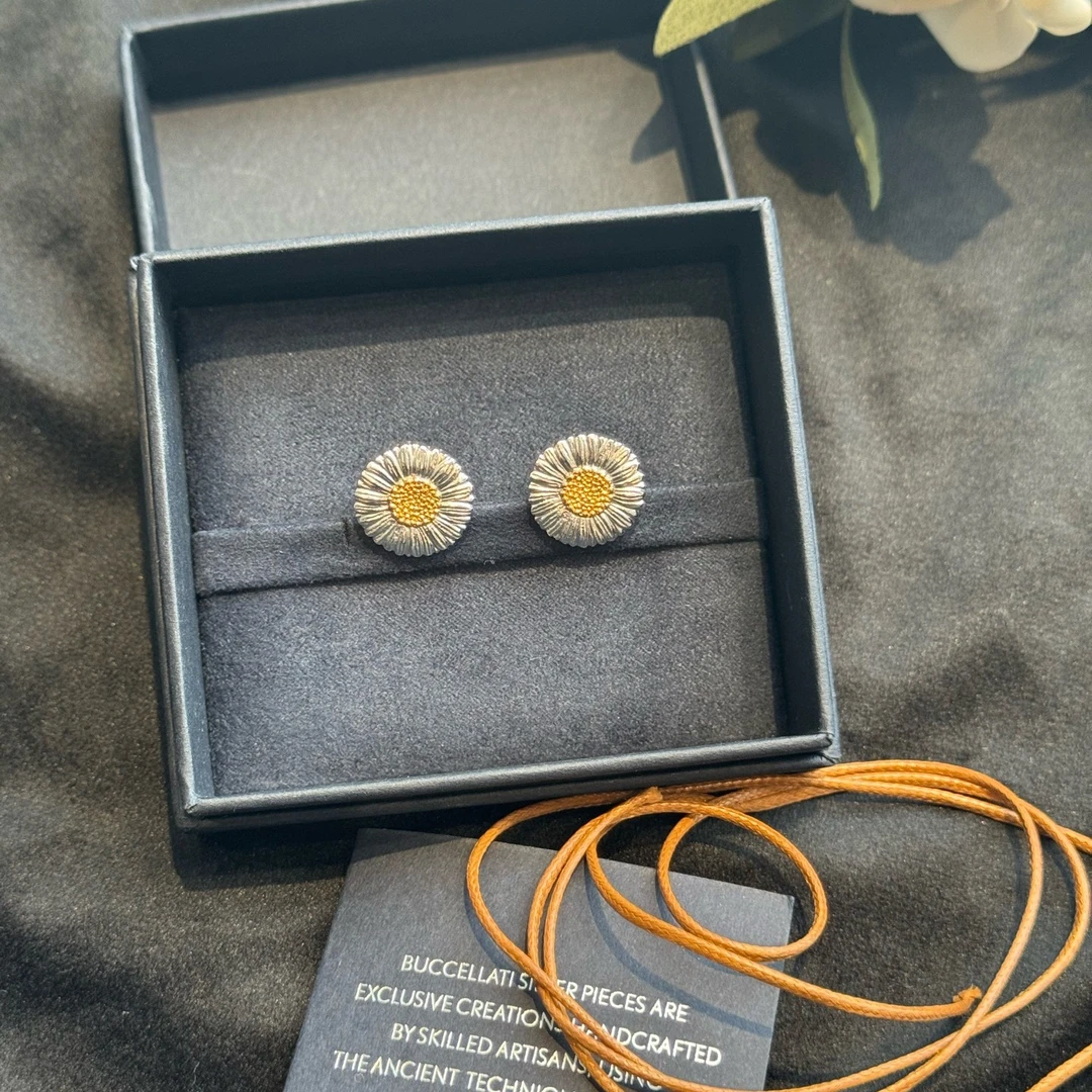99新 BUCCELLATI/布契拉提 布契拉提小雏菊黄色花蕊耳钉  有盒
