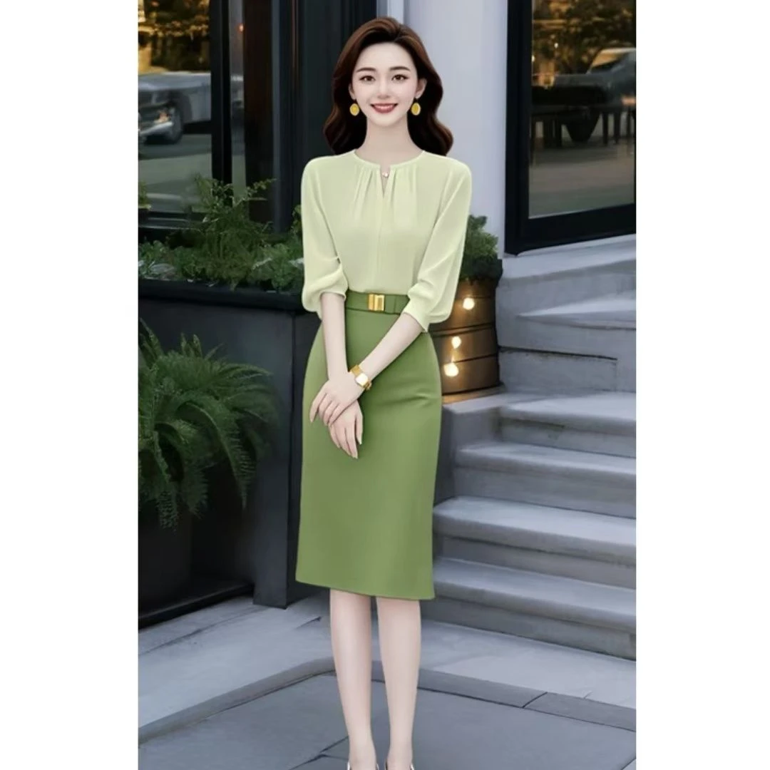 法式通勤大码套装2025春夏爆款小众上衣修身显瘦遮肉半身