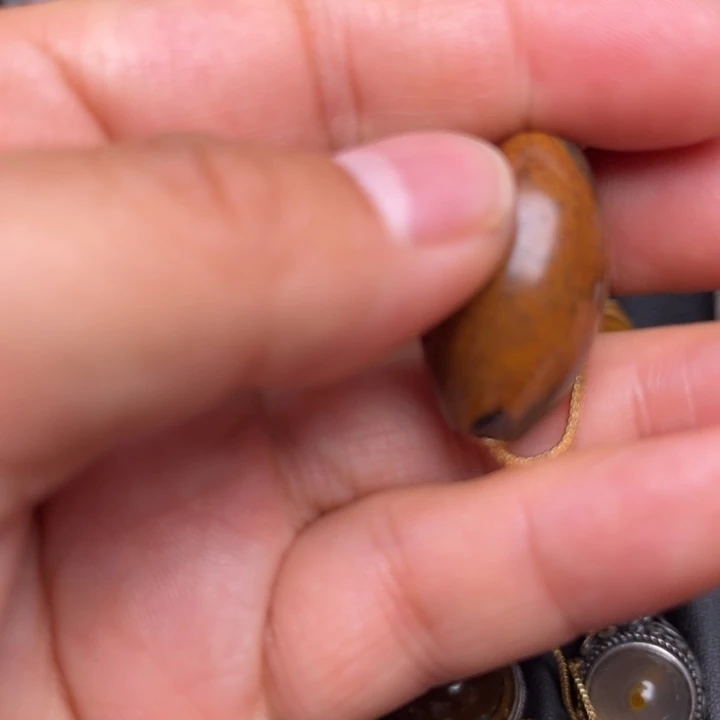 石英质玉珠未镶嵌泊**远