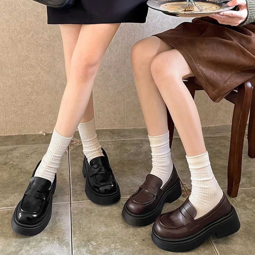 黑色英伦风少女增高厚底小皮鞋女2025新款春秋一脚蹬玛丽珍乐福鞋