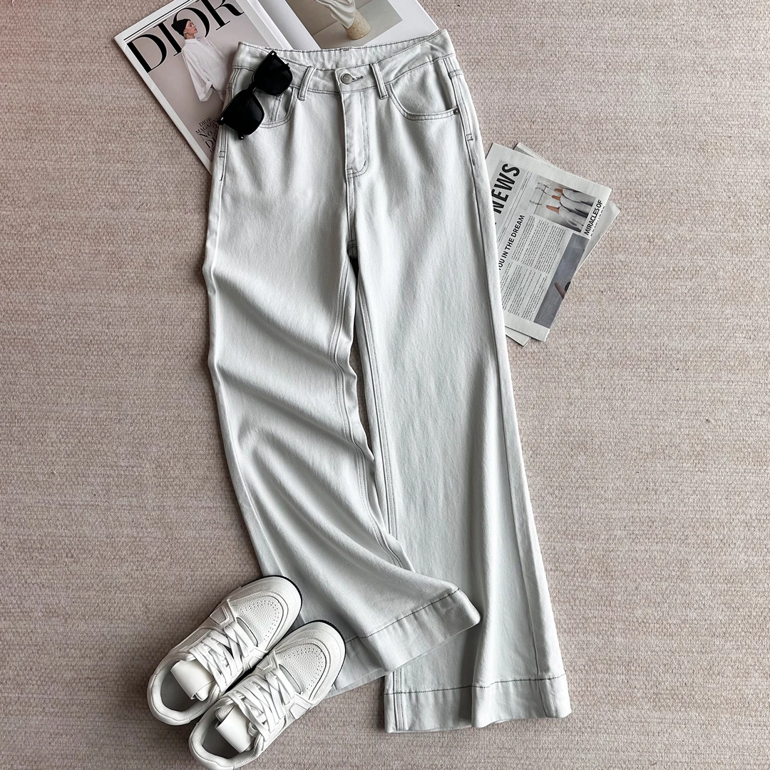 K851 2059 AD 白色高腰简约微喇牛仔裤