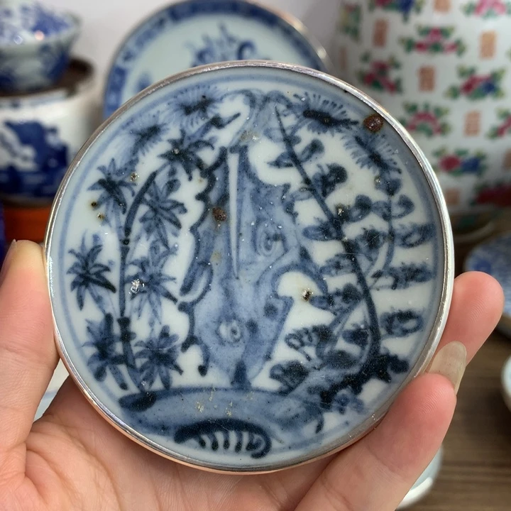 壶承现代纯手工手绘的主人杯