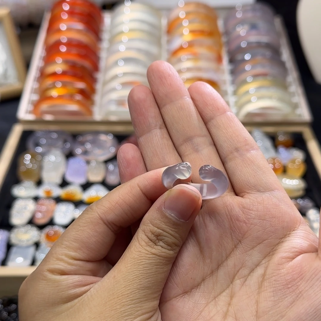 玛瑙/玉髓未镶嵌颈饰