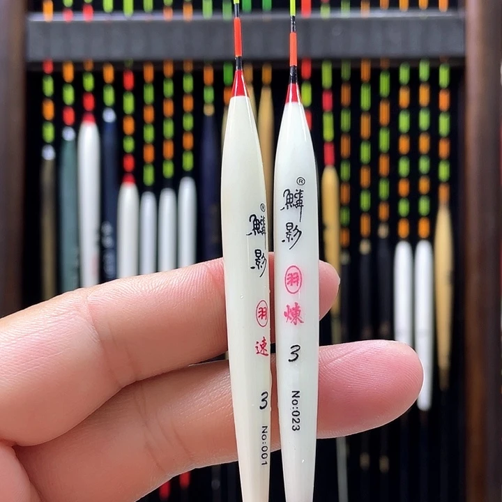張***冰孔雀羽鳞影羽毛2支