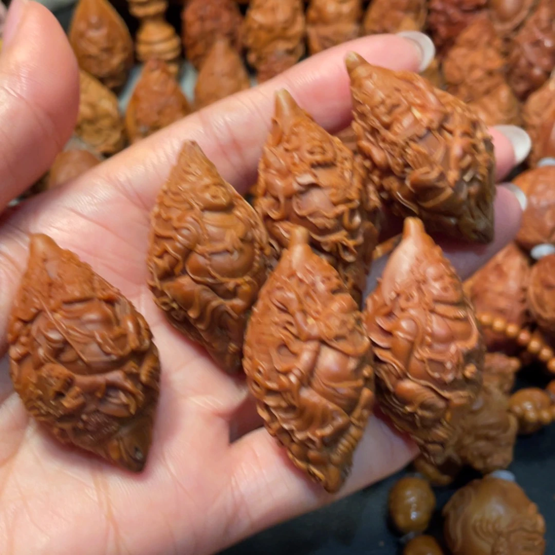 【闪购商品】手串/手链橄榄核人*