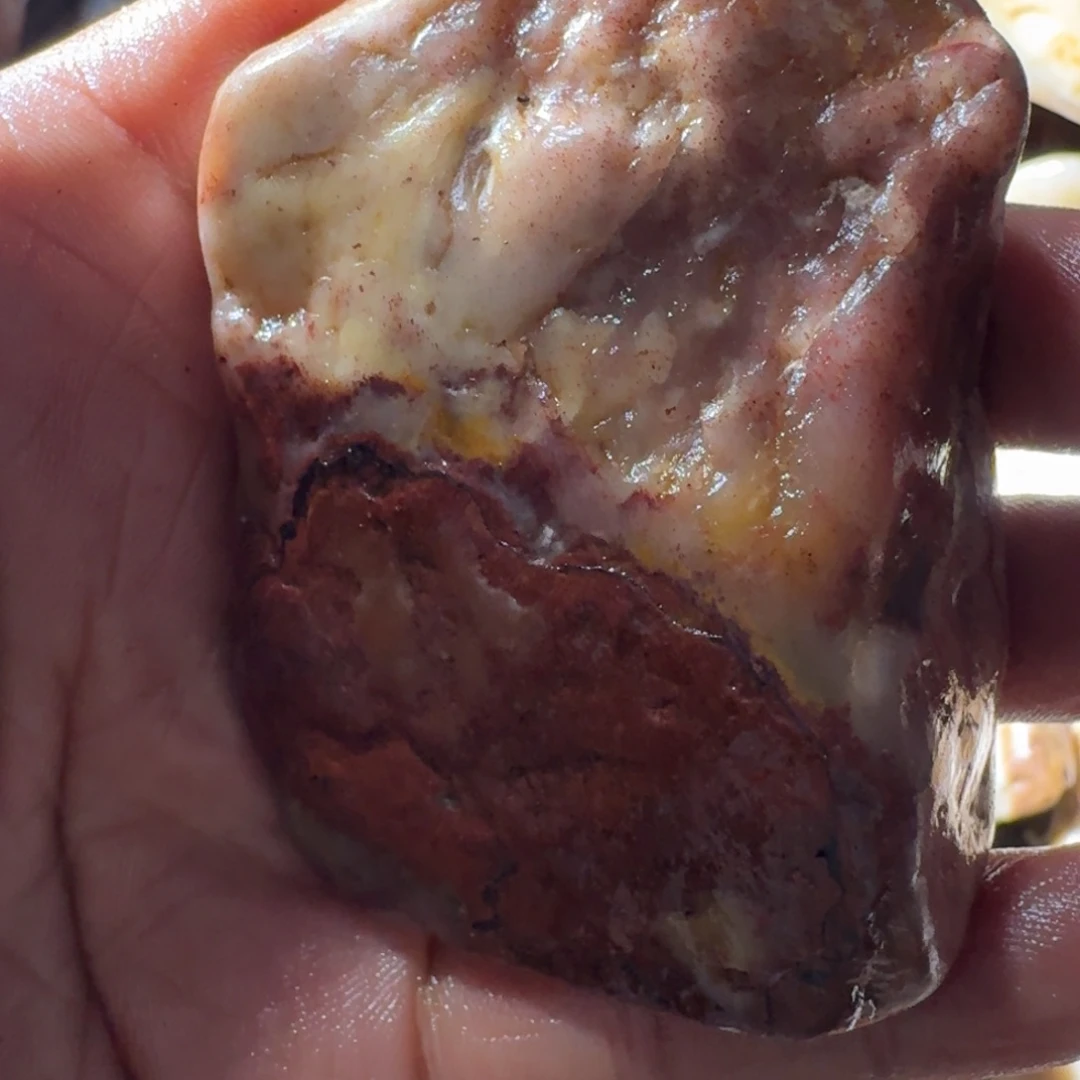 溜****寿山石8999889998888