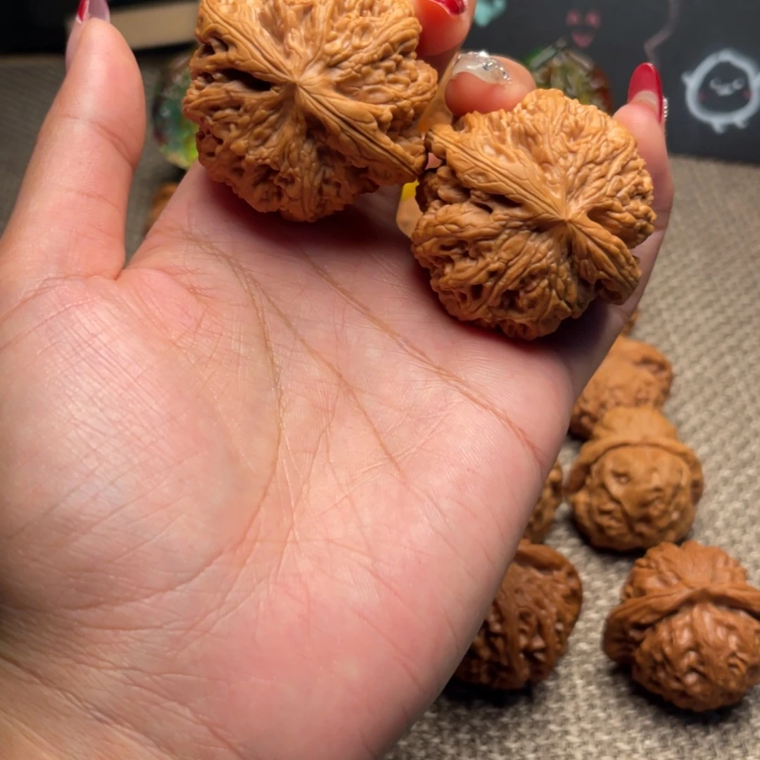 .***文玩核桃把件46➕➕大粗筋