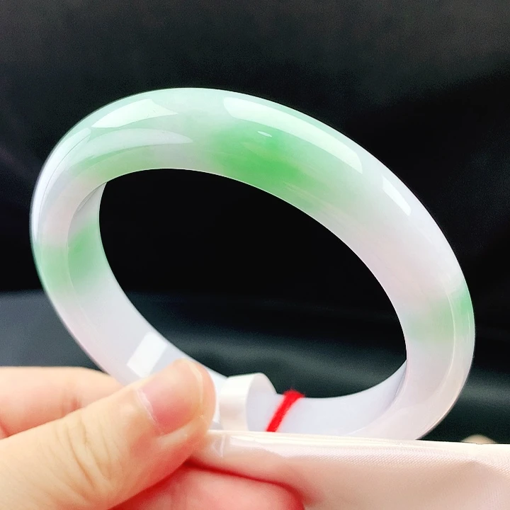 未镶嵌手镯翡翠54圈