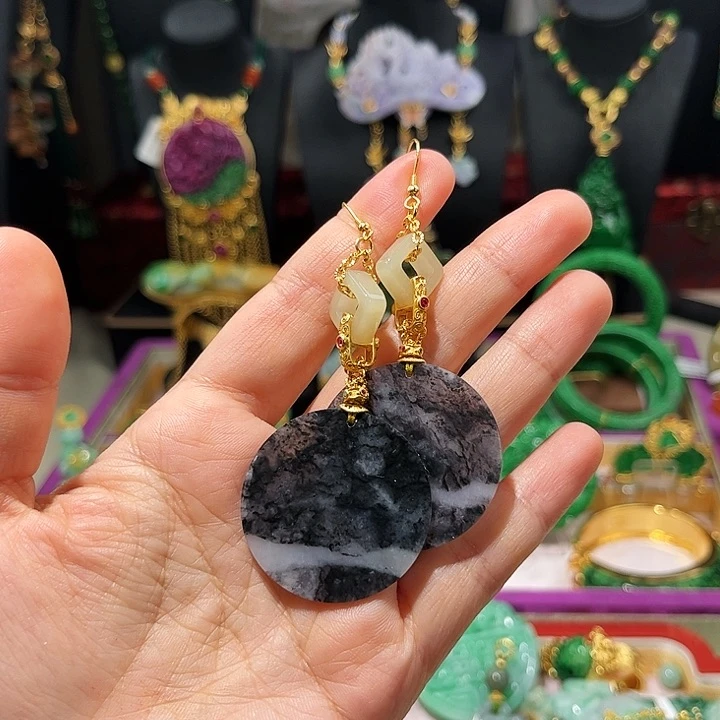 【闪购商品】翡翠耳饰未镶嵌福利