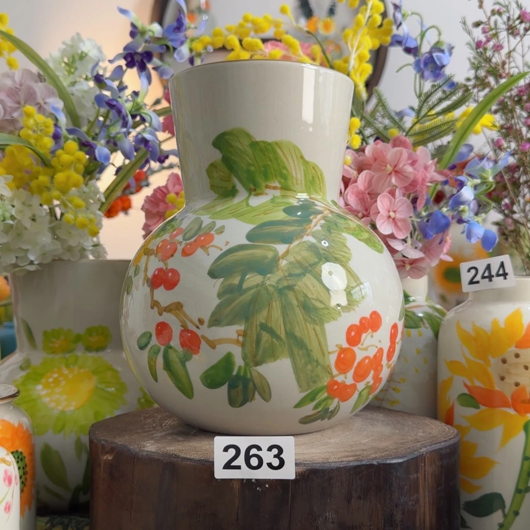 摆件景德镇陶瓷手绘小花瓶摆件