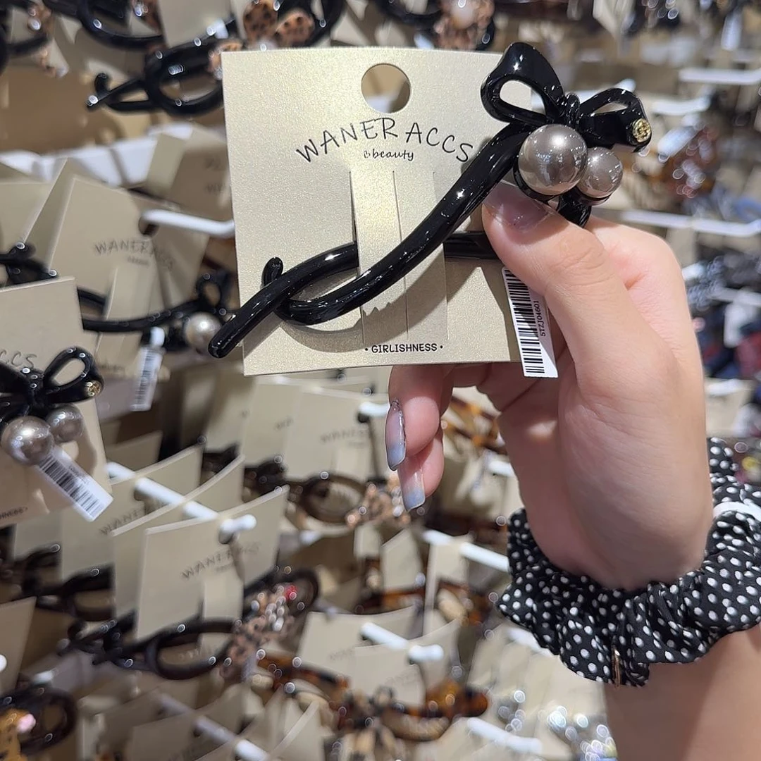 布艺铁合金黑色珠珠扭扭