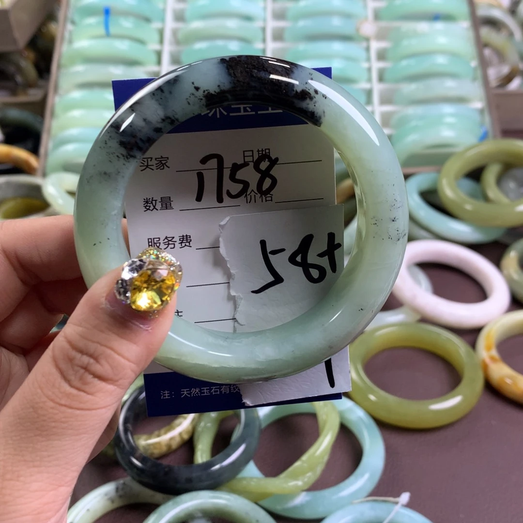 蛇纹石玉手镯未镶嵌1758