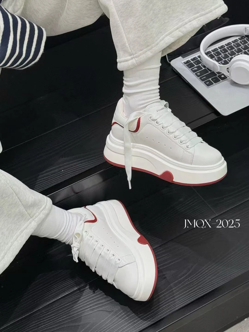 181货号时尚松糕底小白鞋