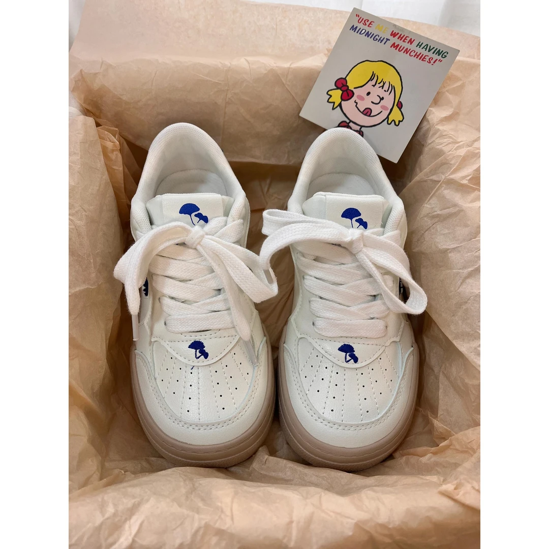 百搭小白鞋女款鞋子2025夏季新款学院风交叉绑带透气时尚休闲板鞋