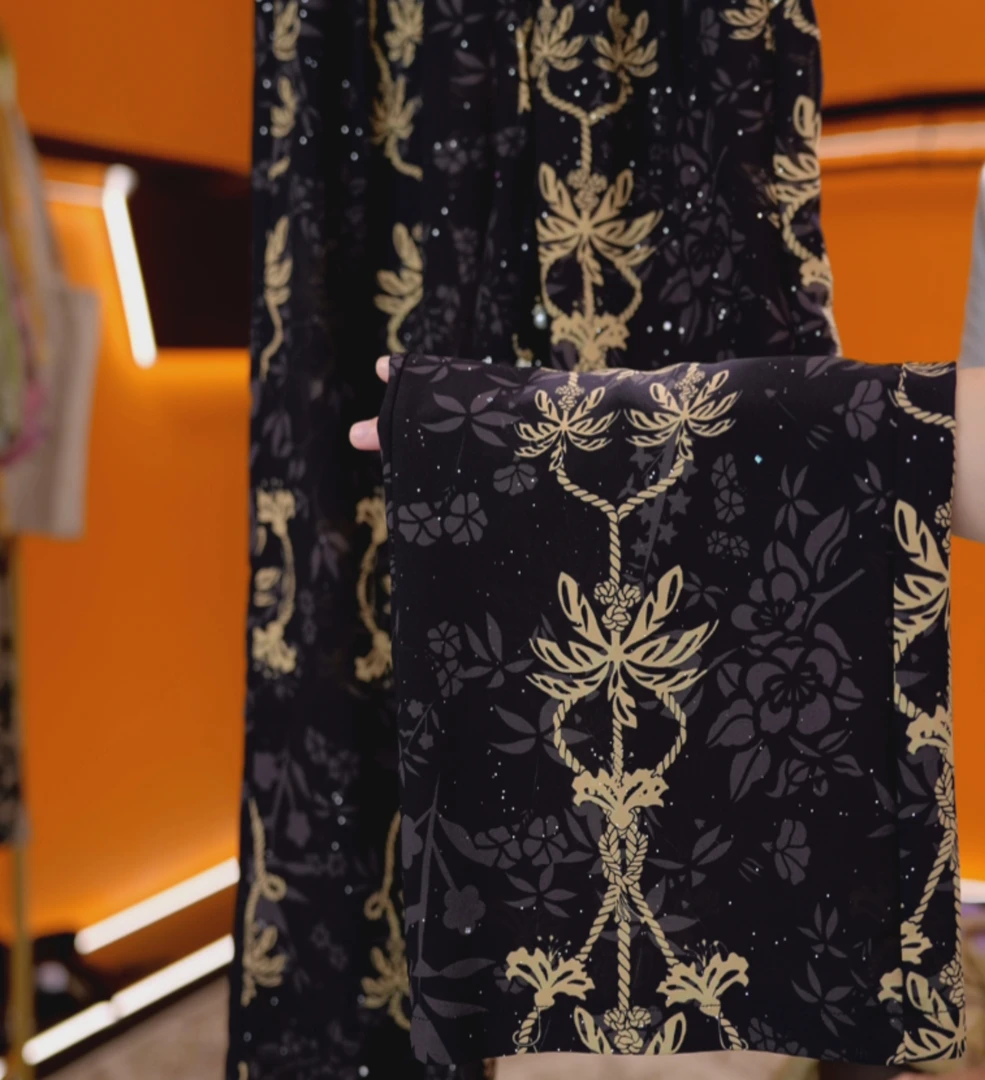 Y1393新款夏季薄款时尚休闲阔腿裤女01