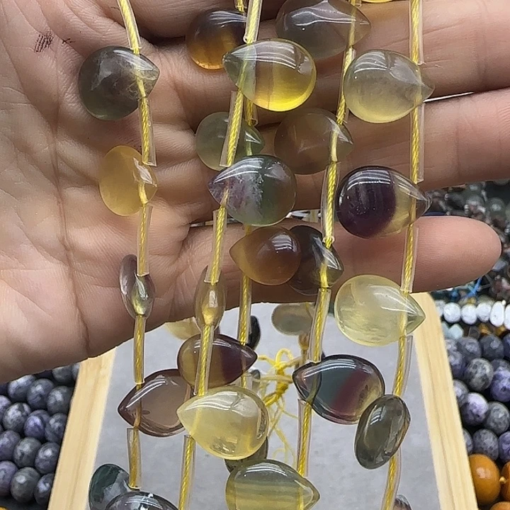 查罗石合金珠宝半成品荧石水滴一条