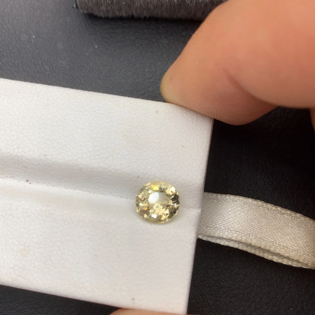 裸石未镶嵌碧玺1.11ct全净