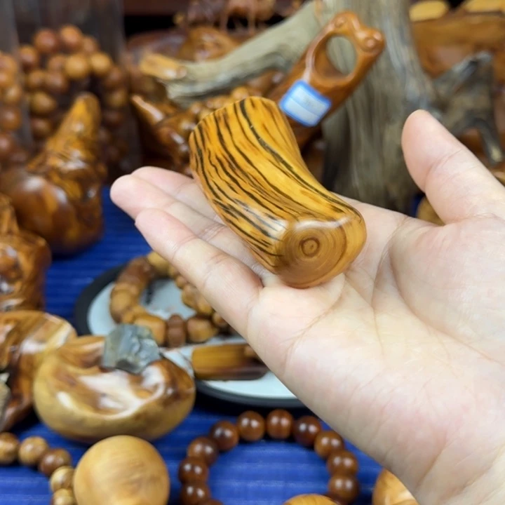 柏木（崖柏）北太行崖柏陈化骨料虎皮手把