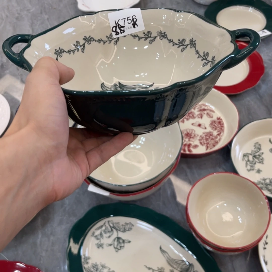 陶瓷微瑕餐具介意勿拍，满18飞！