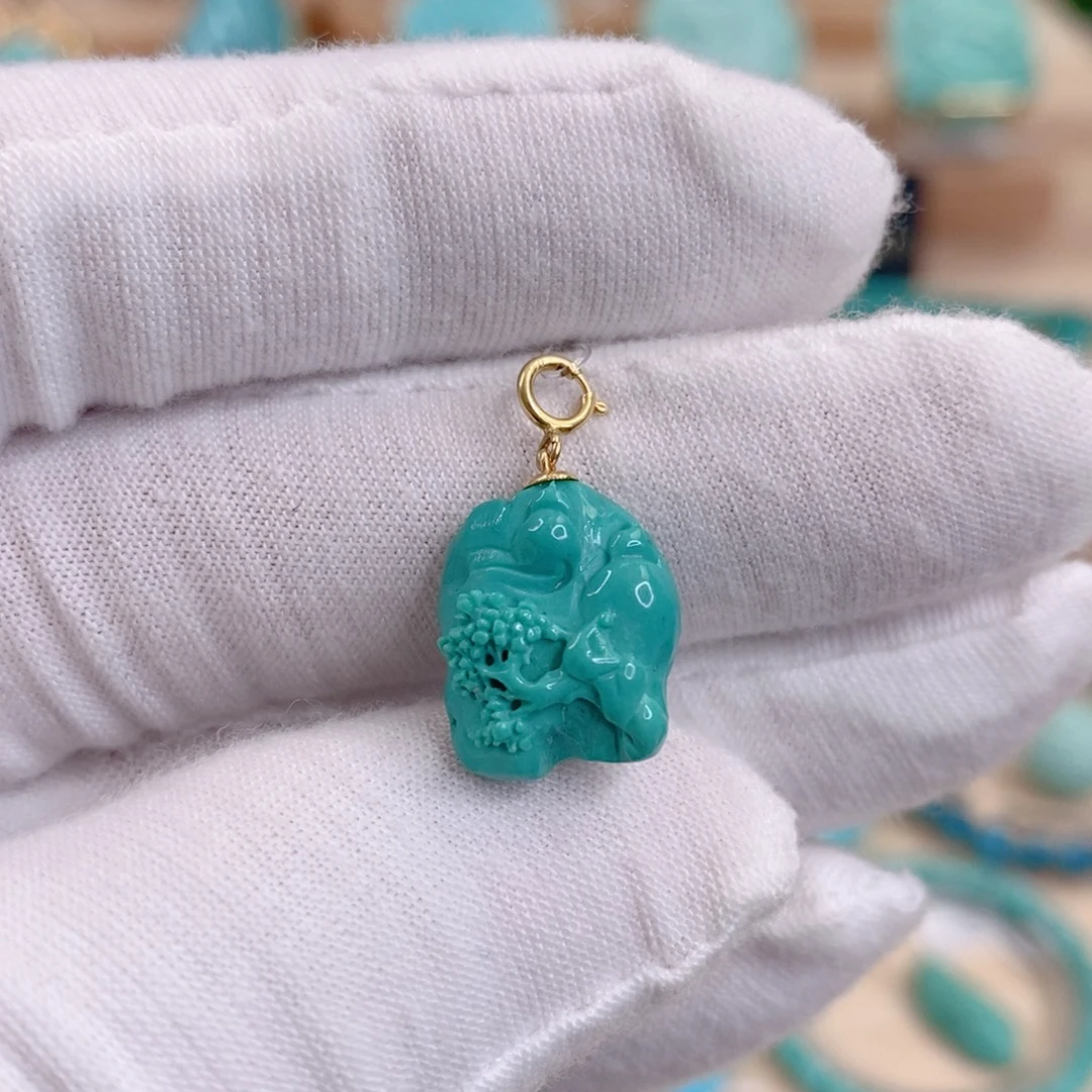 绿松石未镶嵌珠宝奇石