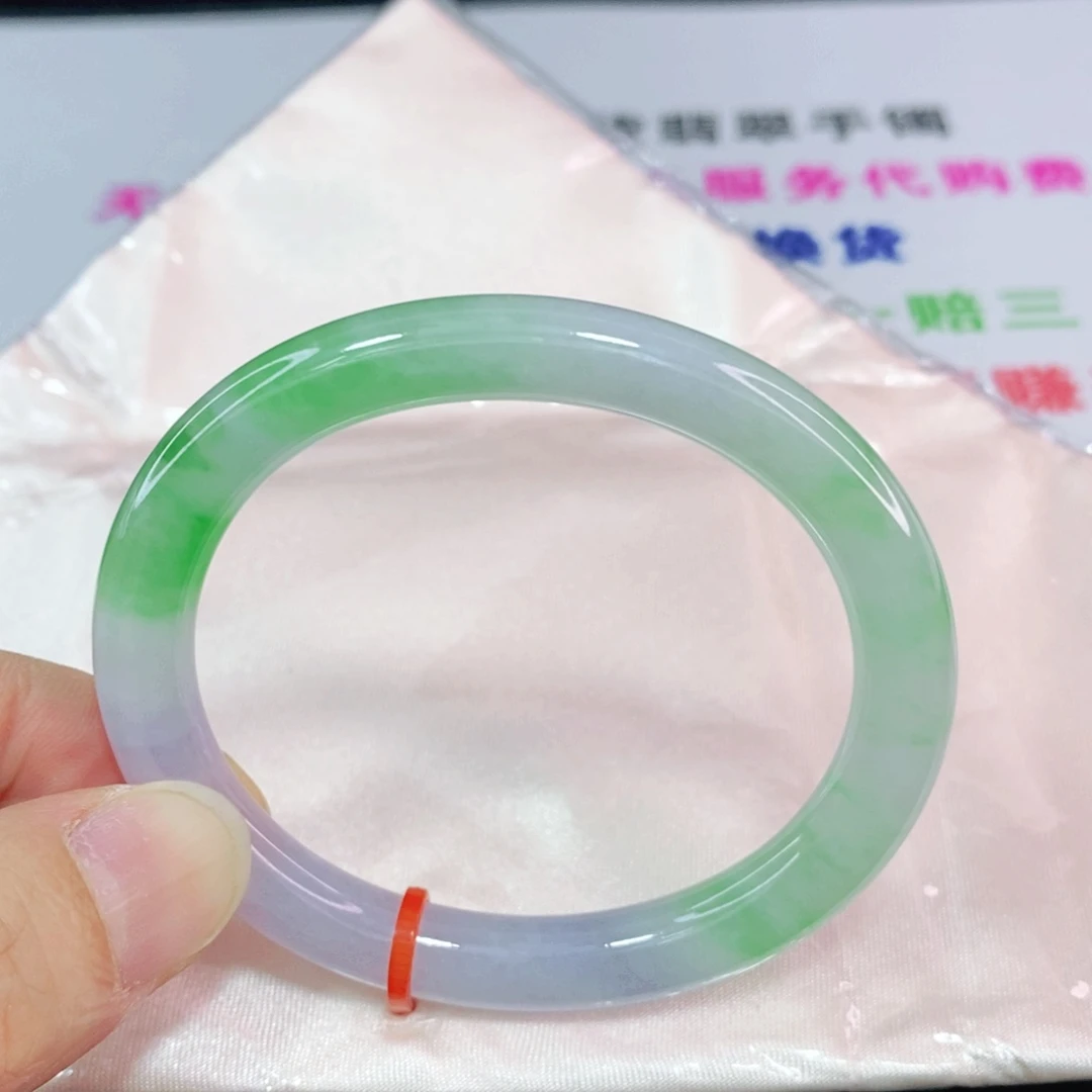 未镶嵌手镯翡翠t****的52圈口贵妃