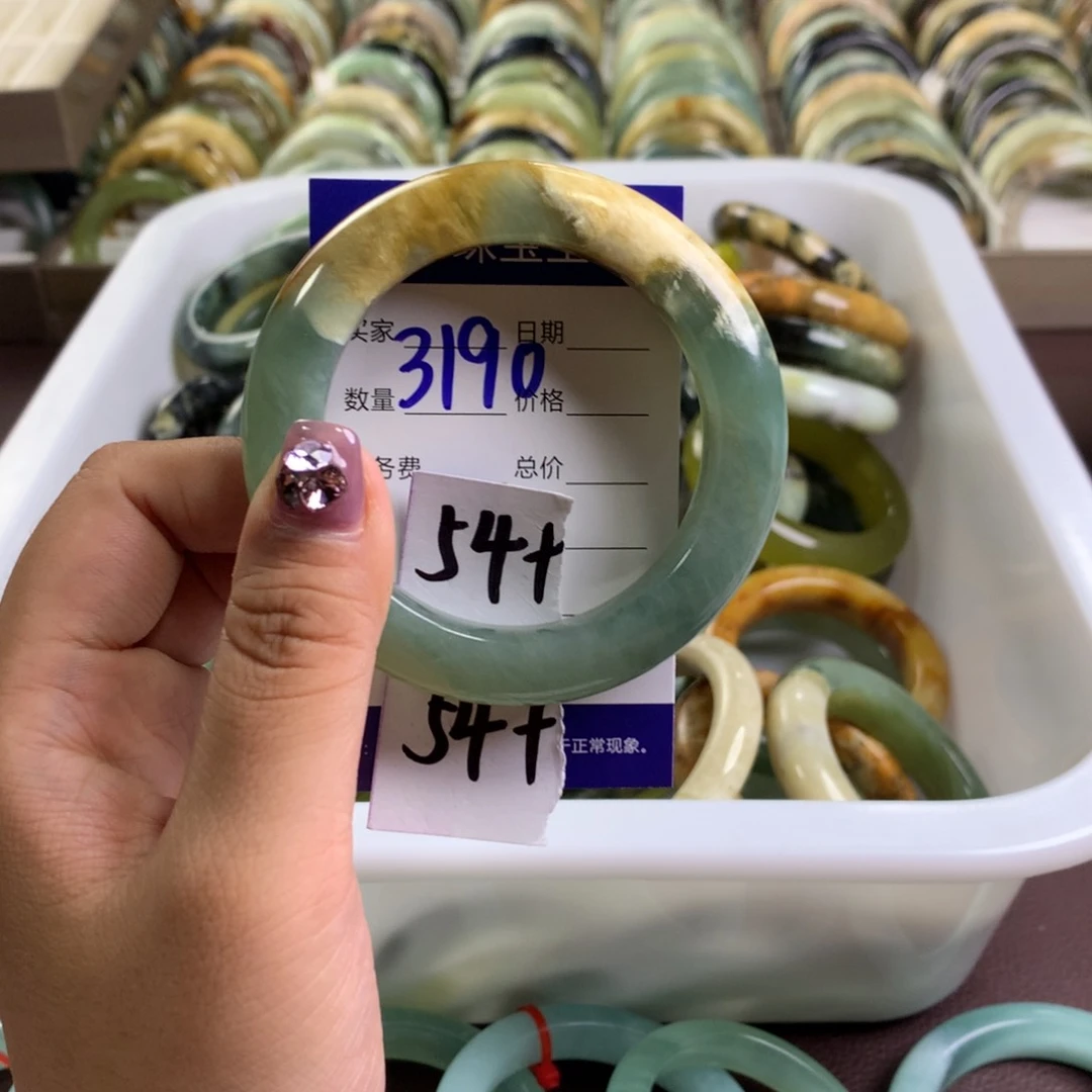 蛇纹石玉未镶嵌手镯3190