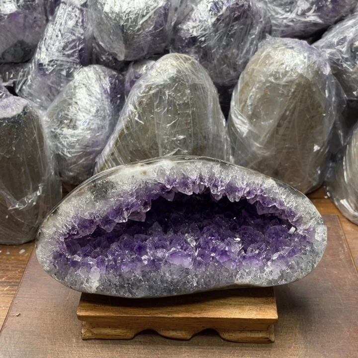 紫晶未镶嵌摆件紫晶