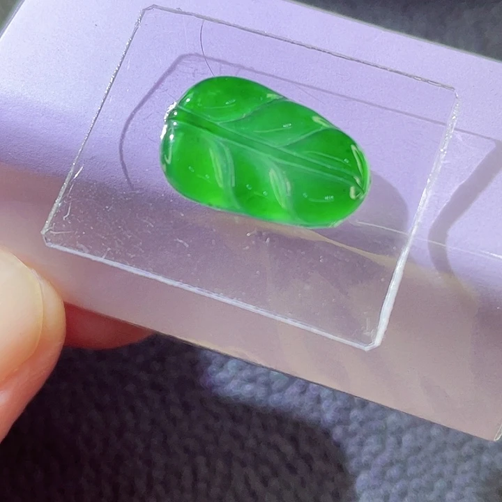 未镶嵌定制翡翠翡翠