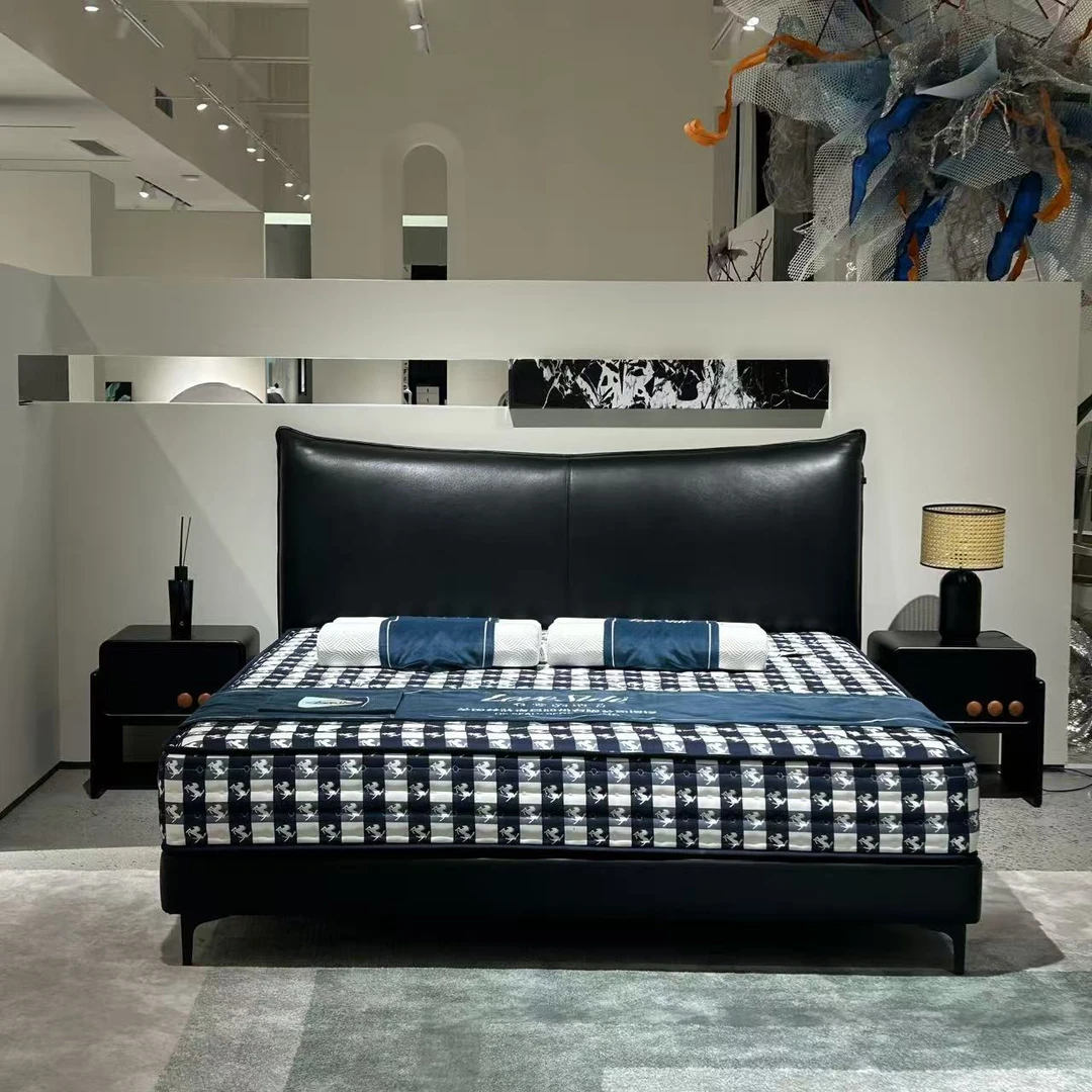 【春哥严选】HZ-意式极简香奈尔高脚软床简约家用设计师齐边牛皮床