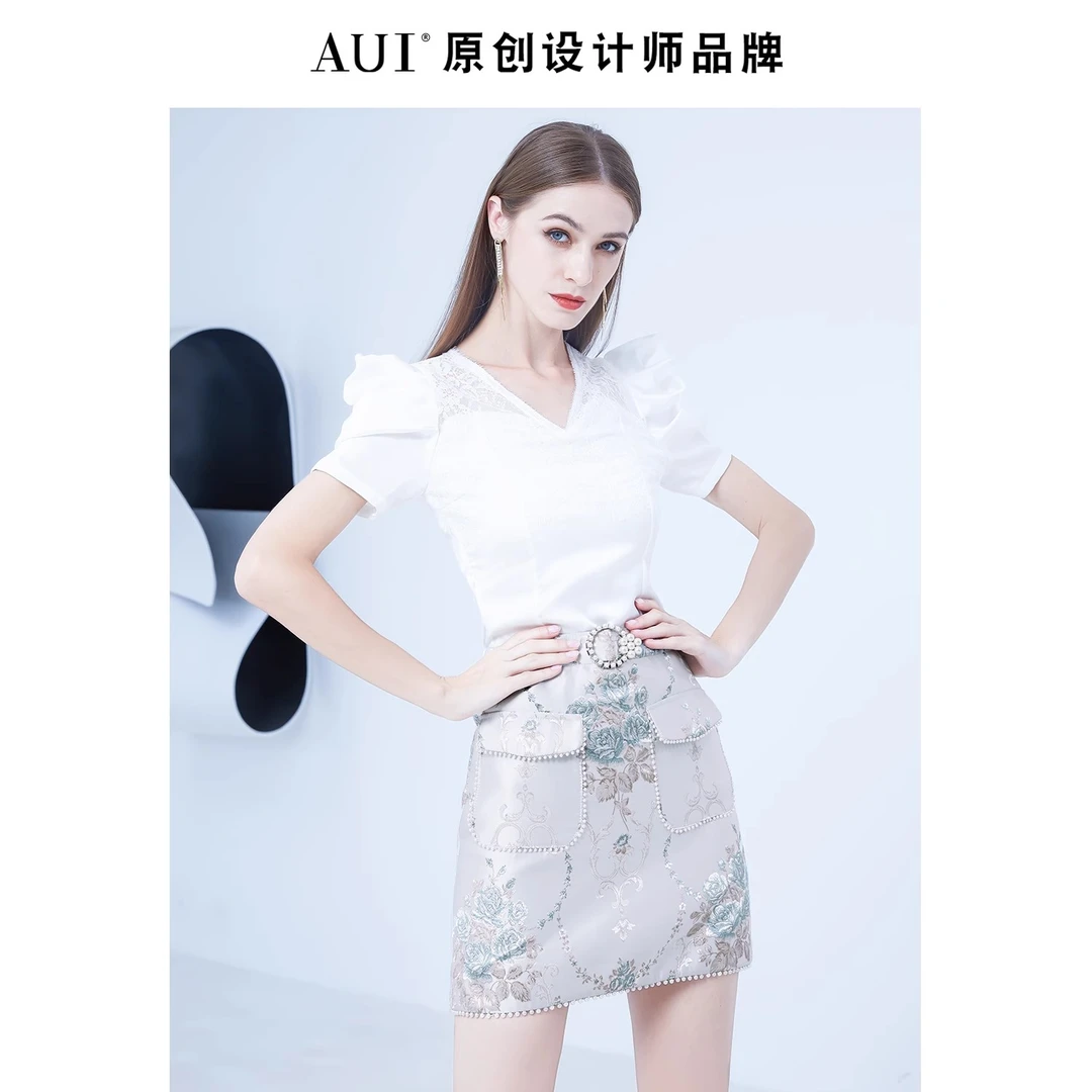 【老板娘夏天】AUI白色设计感泡泡袖蕾丝衬衫-21F068614