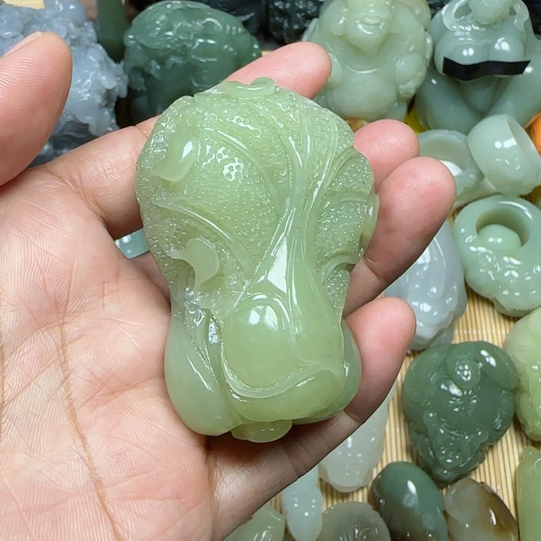 未镶嵌和田玉挂件媛*