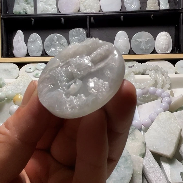 翡翠未镶嵌吊坠(不含链)翡翠牌子
