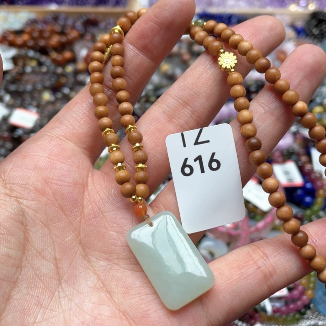 和田玉多样性发一只未镶嵌