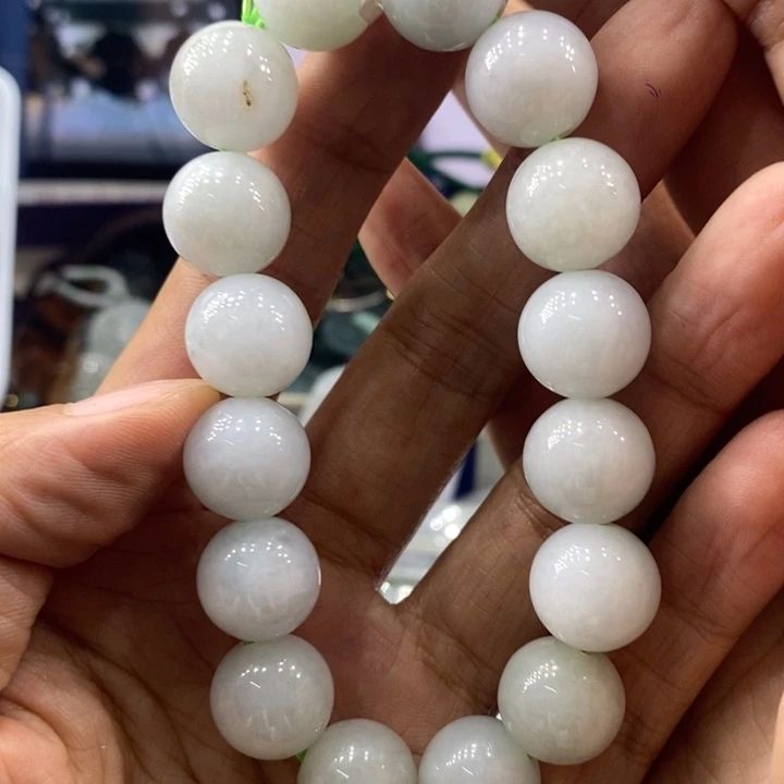 翡翠未镶嵌吊坠(不含链)哪**渣4883