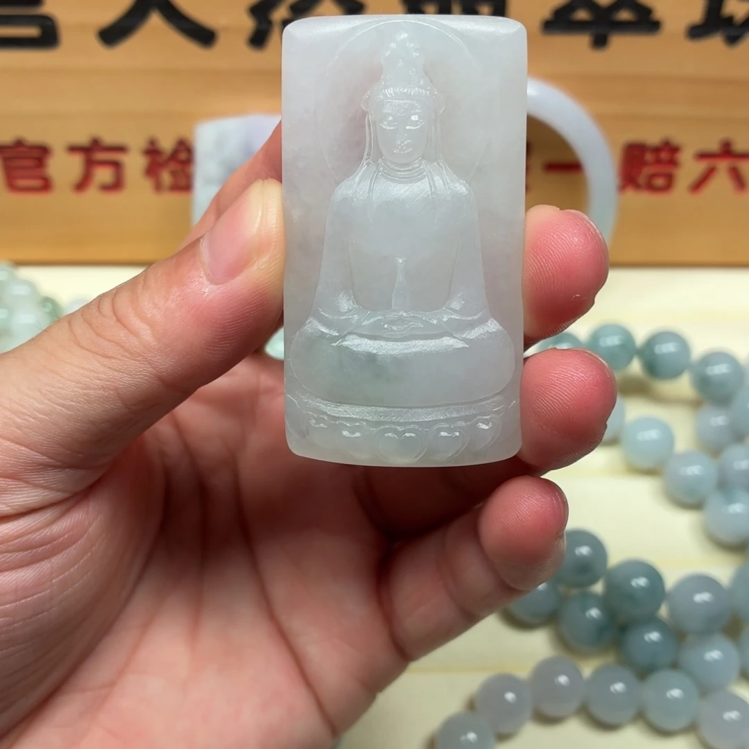 定制翡翠未镶嵌素衣观音