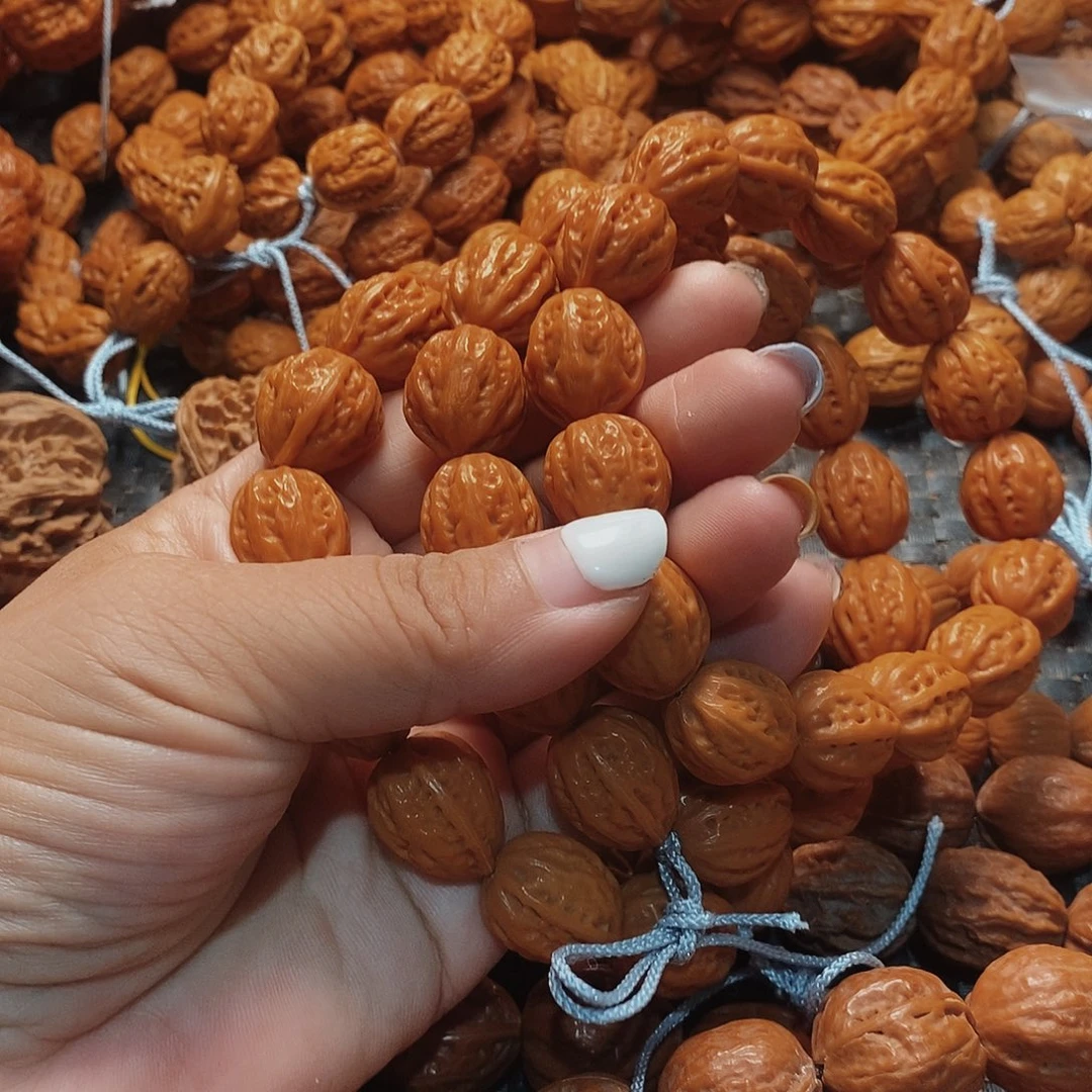 S***W文玩核桃手串脖挂